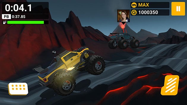 MMX Hill Dash screenshot 3