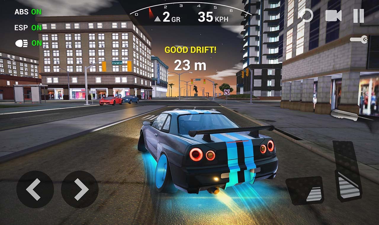 Ultimate Car Driving Simulator screen 1