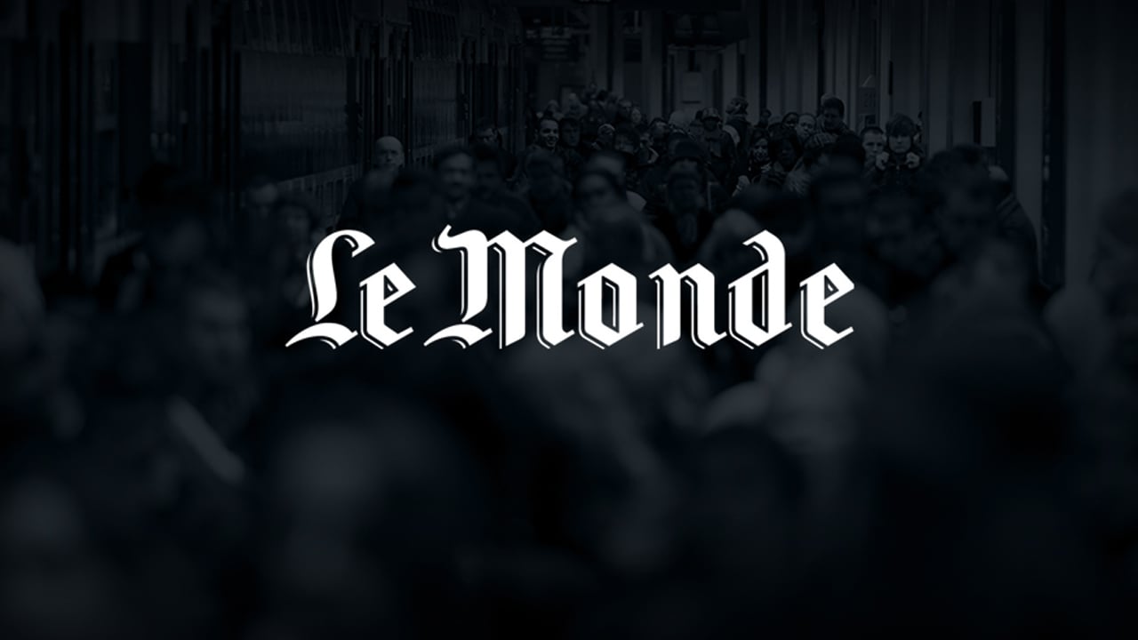 Le Monde poster